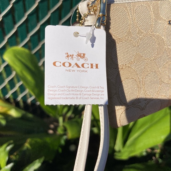 Brand new coach wallet - Picture 8 of 14